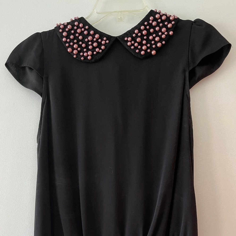 Alice+Olivia silk w/pink pearls blouse L lined in 100% silk